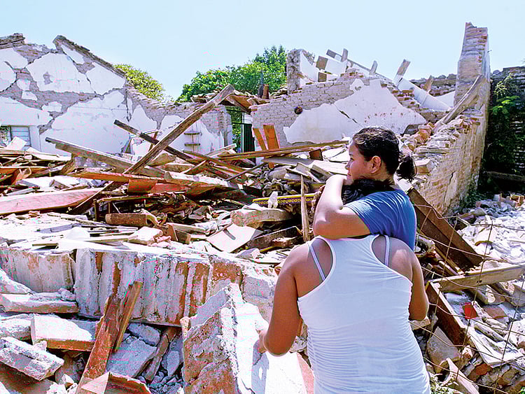 1.2087683-2542282377