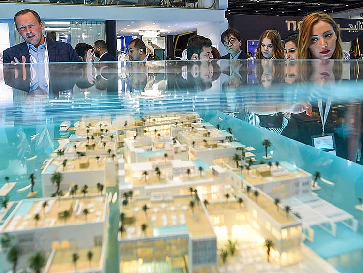 1.2088244-4205899293