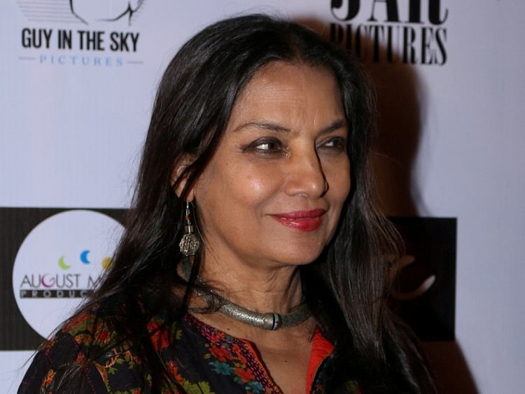 1.2092398-2496756725