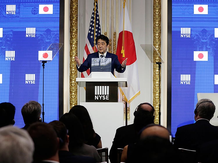 1.2093569-1963558565