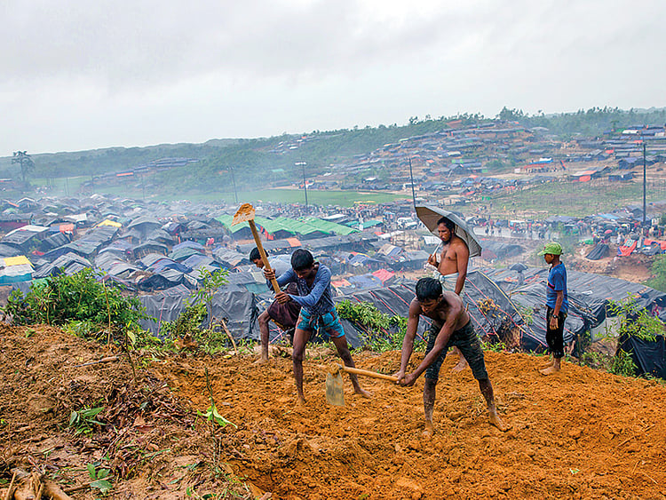 1.2093728-3989198792