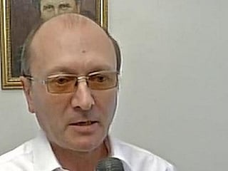 Snatcher grabs ambassador's iPhone in New Delhi 