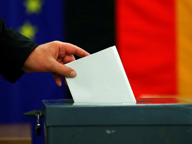 1.2094833-2184133798