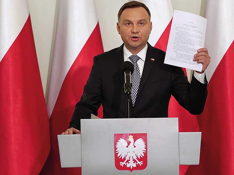 1.2095734-1984710504