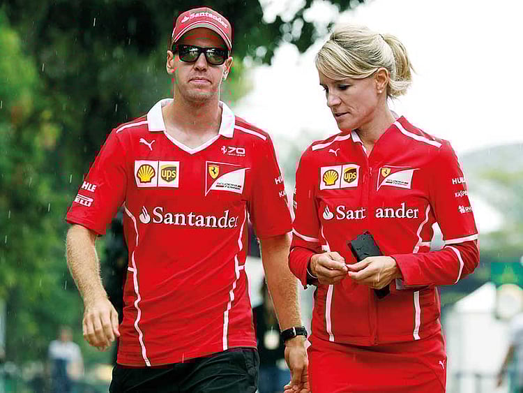 1.2097513-2952853180