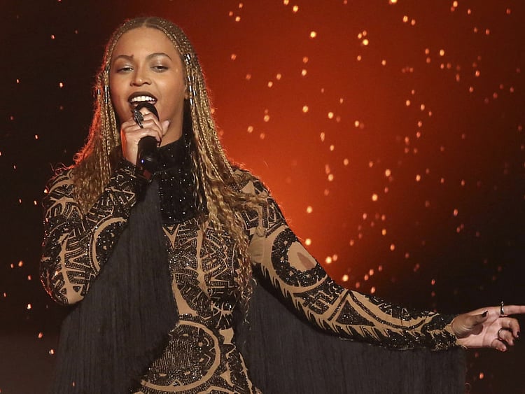 1.2098243-2061086952