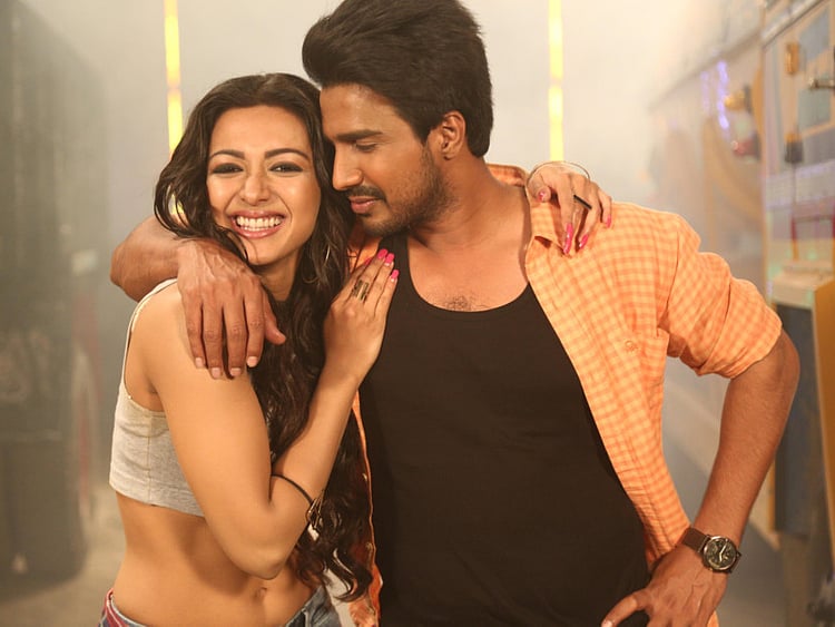 1.2085426-1700475852