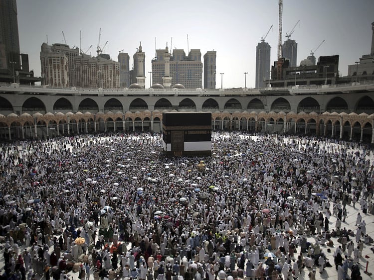 1.2086024-2398222696