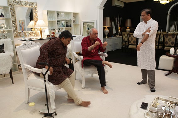 1.2086120-2610165893