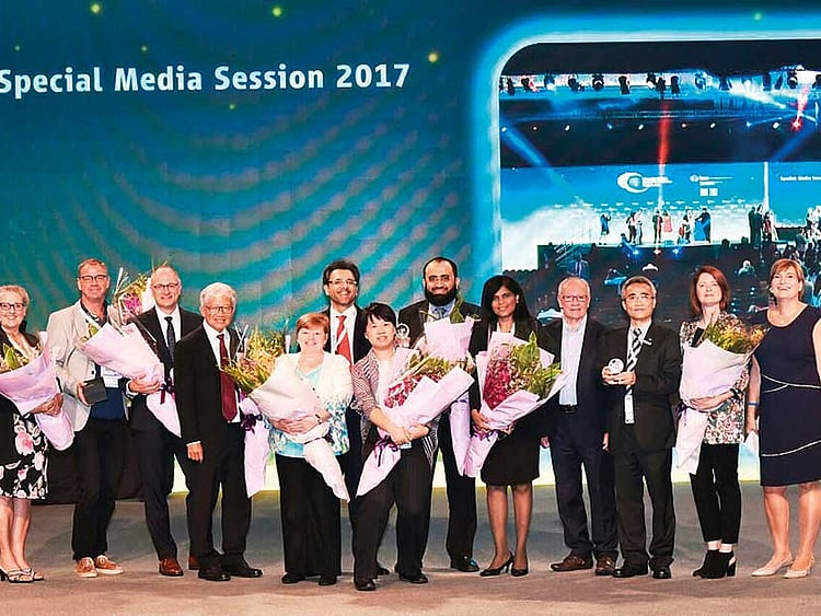 1.2086868-3295452024