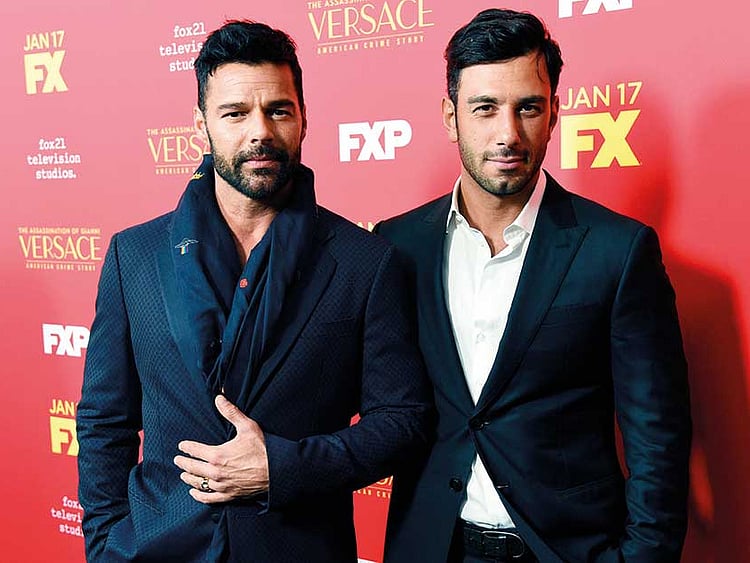 1.2156008-3647581120