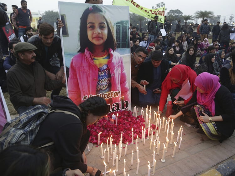 1.2156216-4177100737