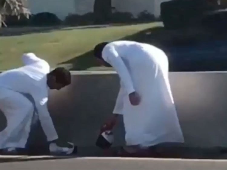 1.2156412-3750026279