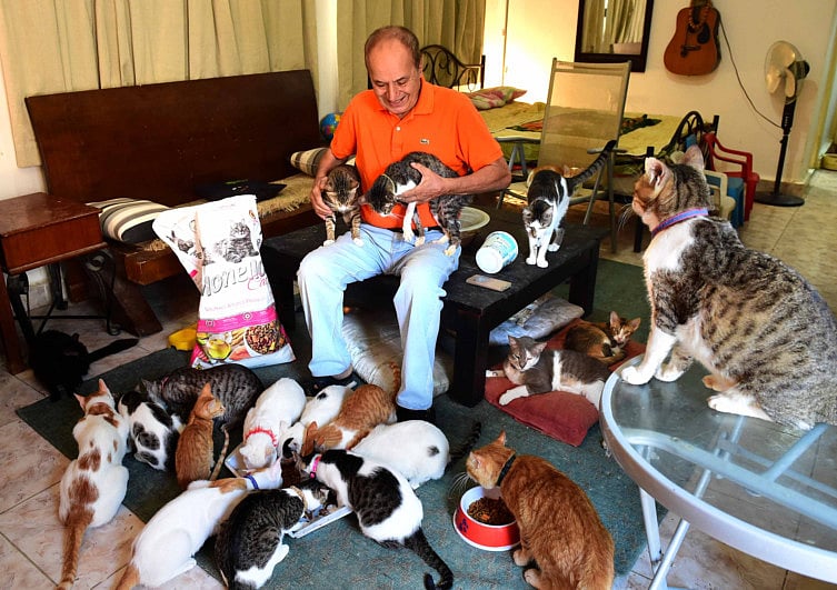 1.2156757-4053457006