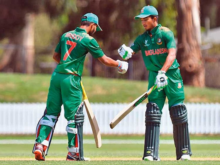 1.2157579-2466768957