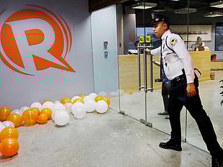 Duterte under fire as Philippines moves to close news website