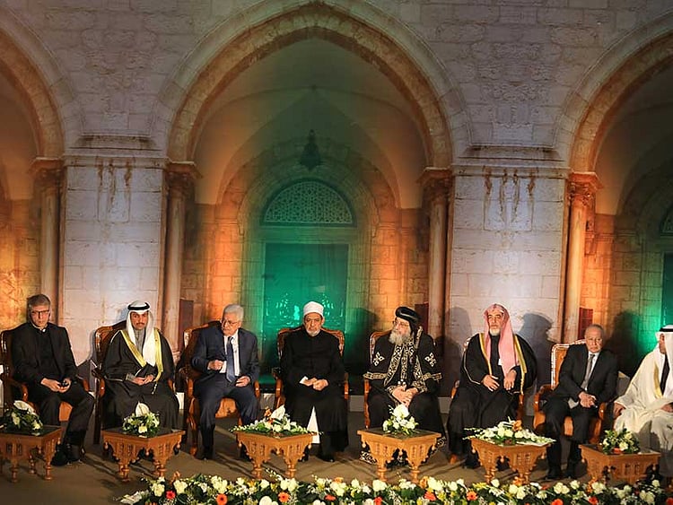 1.2158421-2471966236