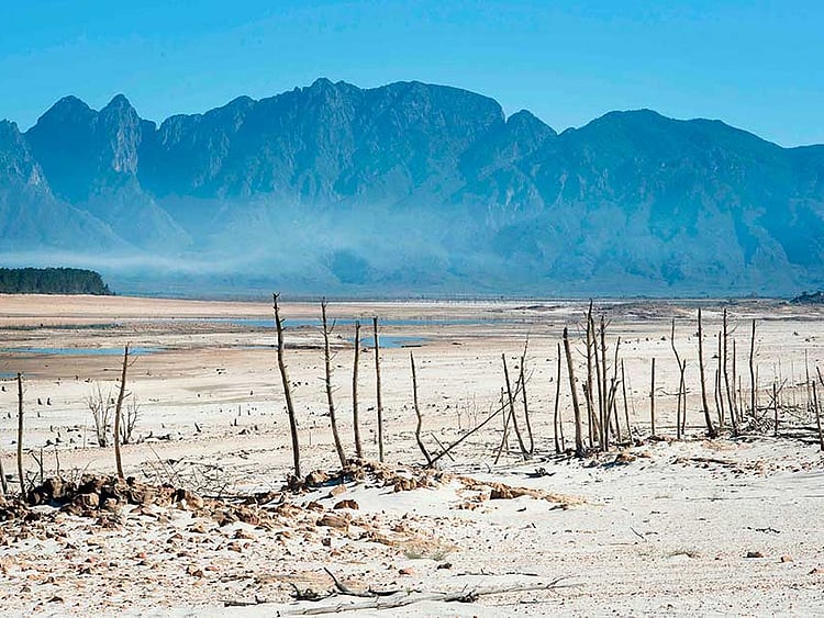 1.2158592-3295452024