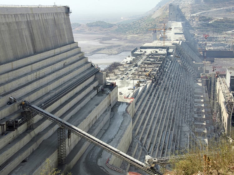 1.2157585-2022854496