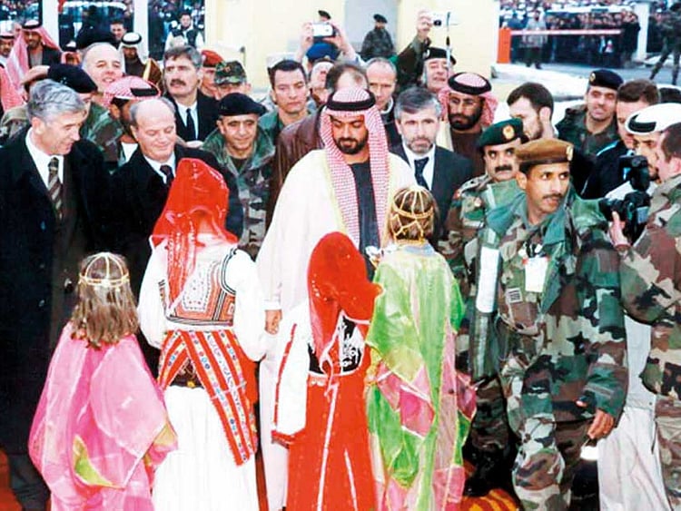 1.2160093-3212170879