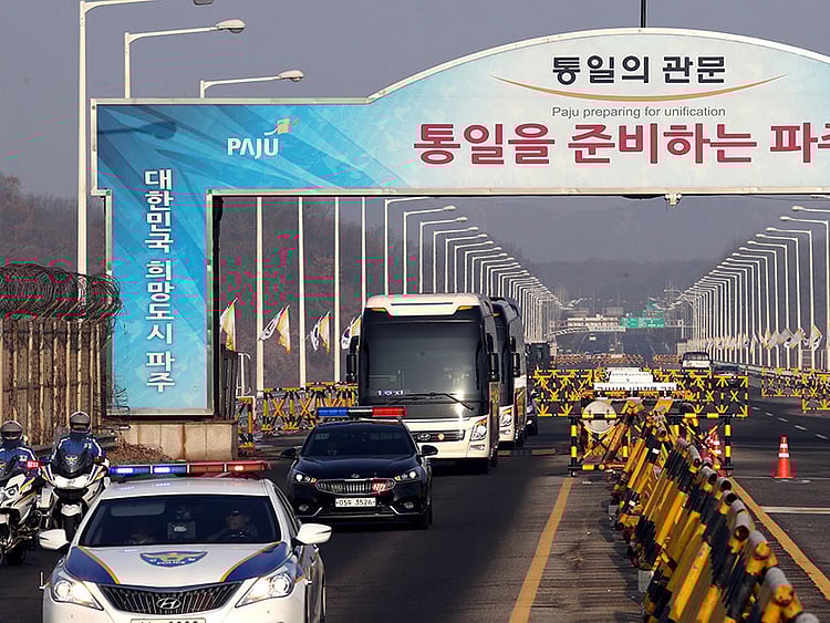 1.2160590-3136378378