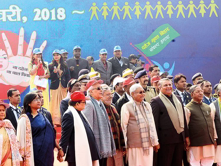 1.2160440-3870377146