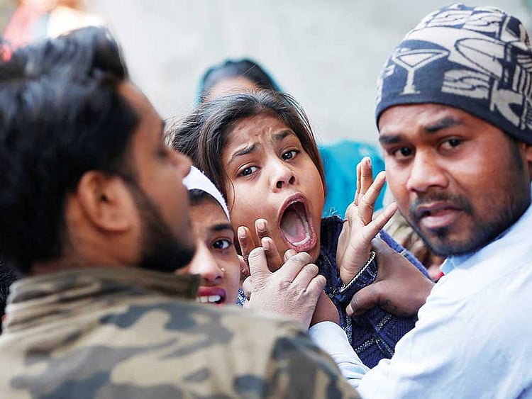 1.2160425-1180159413