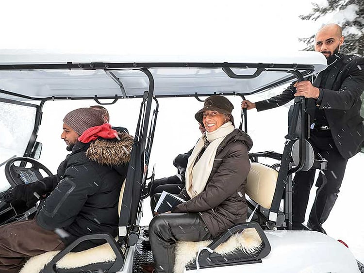 1.2161302-2626928280