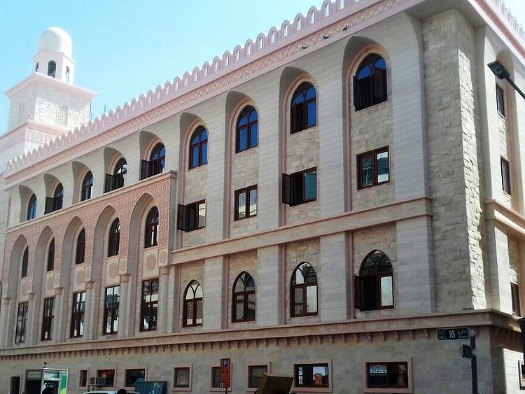 1.2161589-3272998990