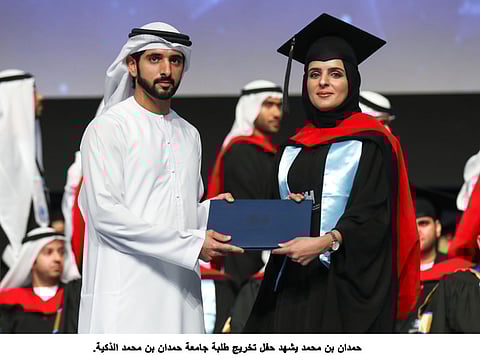 Hamdan attends university graduation ceremony