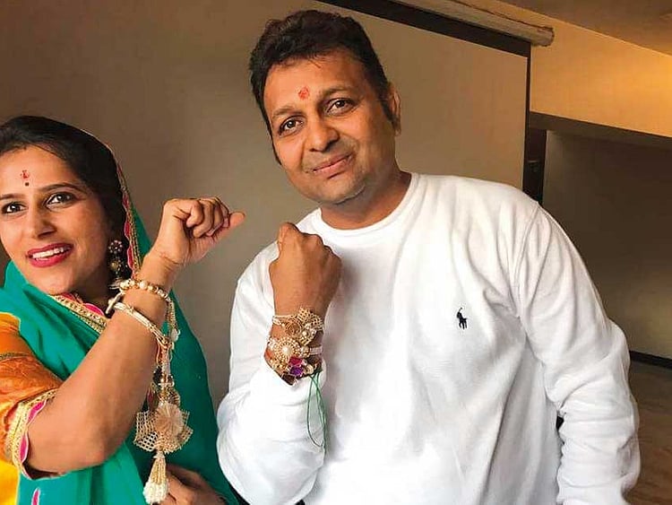 1.2161904-1227693315