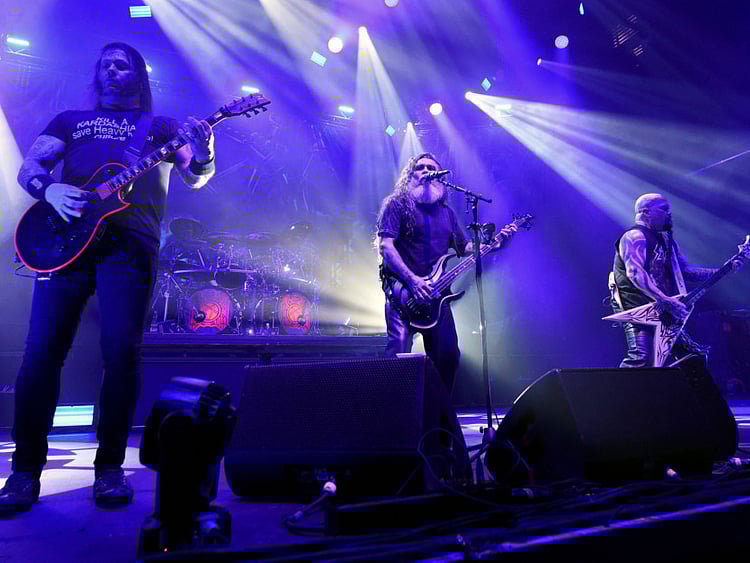 1.2162113-1320905531