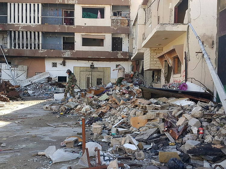 1.2162010-3976031620