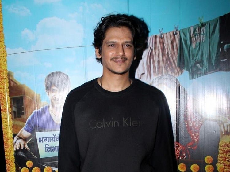 1.2162146-2614145187