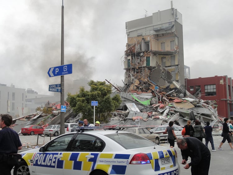 1.2163568-2405543400