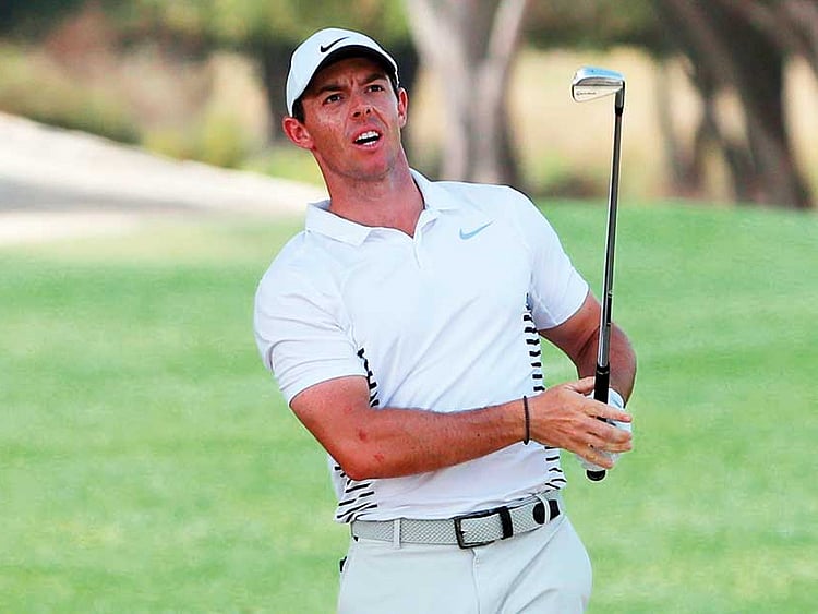 1.2163957-2688748694