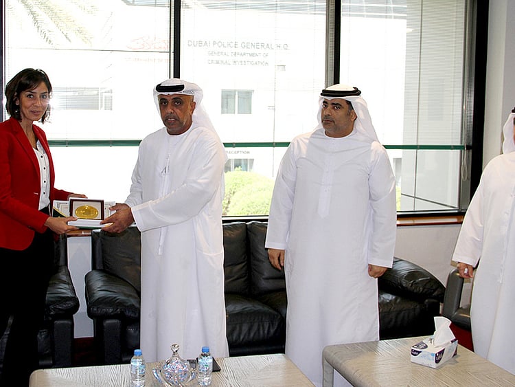 1.2164760-1960779643