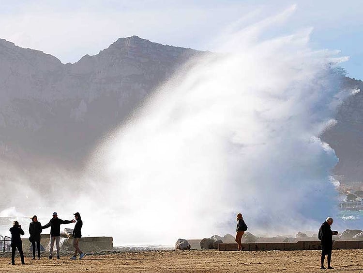 1.2151886-4257765303