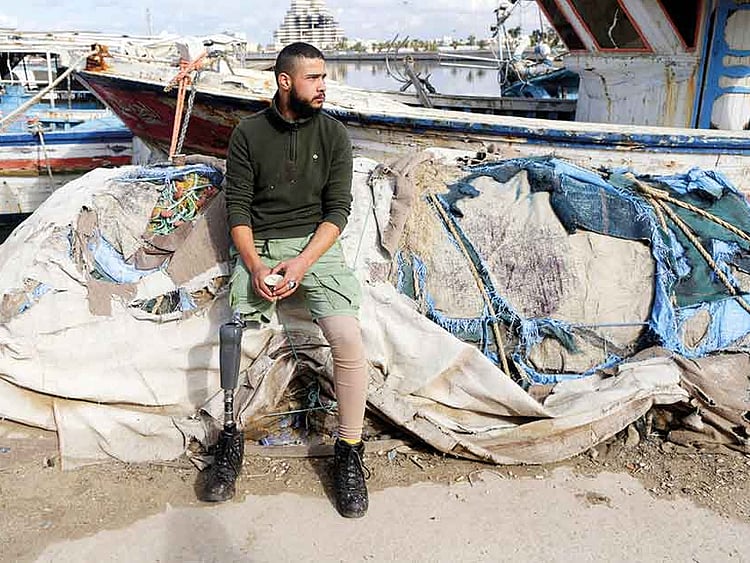 1.2151732-3834054413