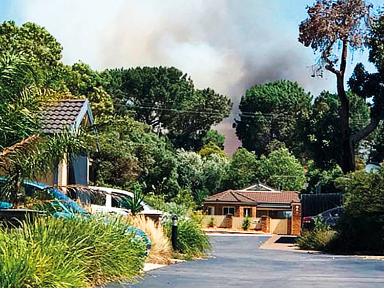 1.2152436-3943504358