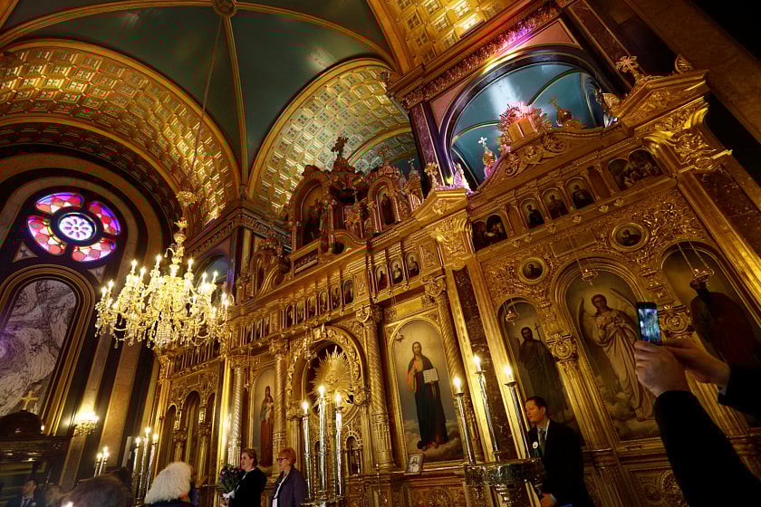 1.2152997-1069458797