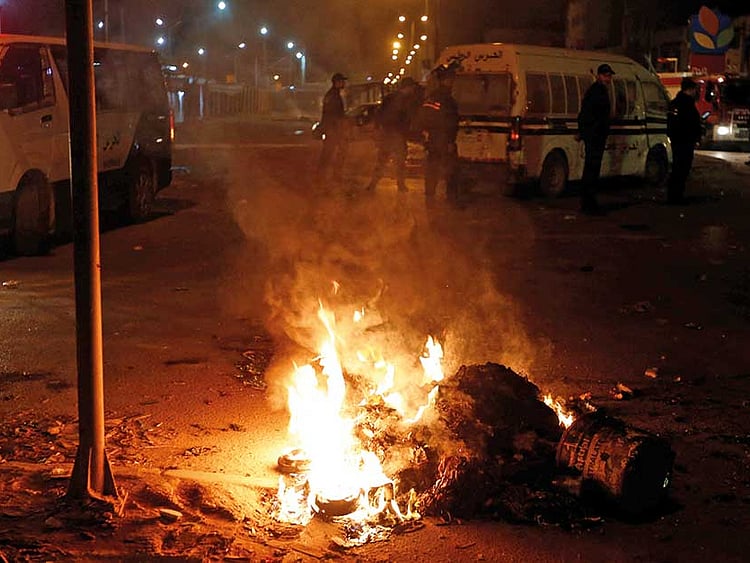 1.2154146-3834054413