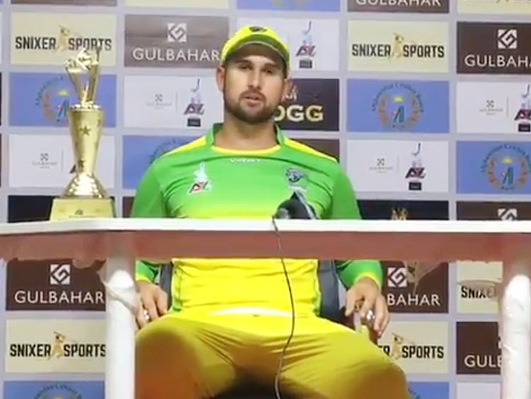 1.2288640-1253396485