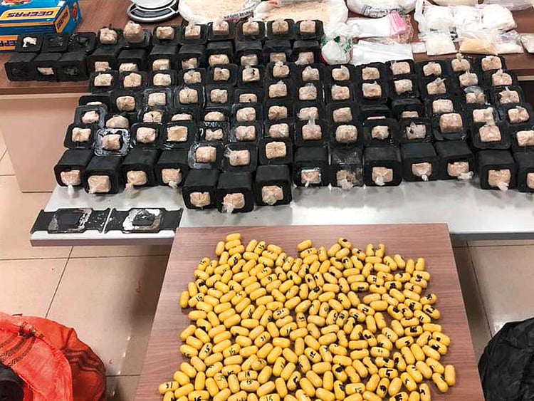 1.2289409-4257765303