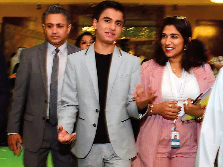 1.2289881-1530477585