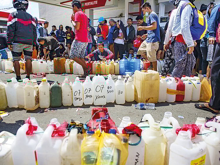 1.2285244-2536111446