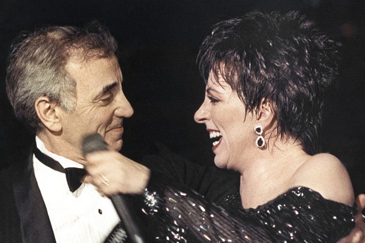 1.2285300-4116285561