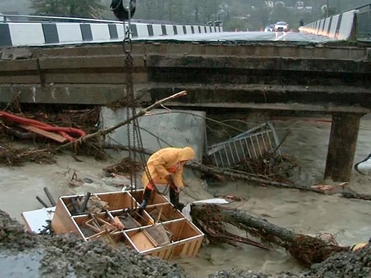 1.2294075-1898843921