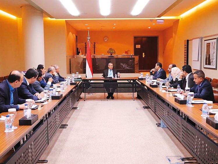 1.2286323-3680114787