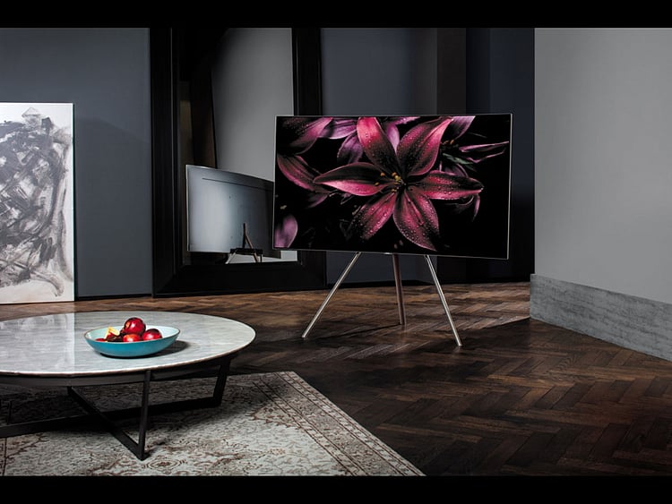 1-WHY-A-QLED-TV-SHOULD-BE-YOUR-FIRST-CHOICE-THIS-DSF